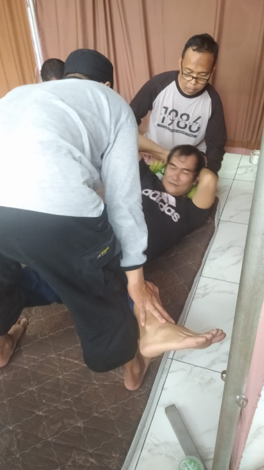 sakit-pinggang-dan-sakit-kepala-alhamdulillah-sembuh-denganpaz