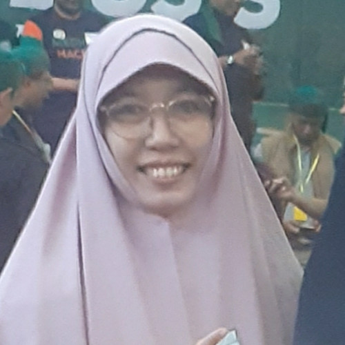 Marina Saputri